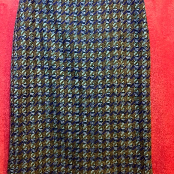 Talbots Dresses & Skirts - Talbots Blue and Brown Houndstooth Pencil Skirt